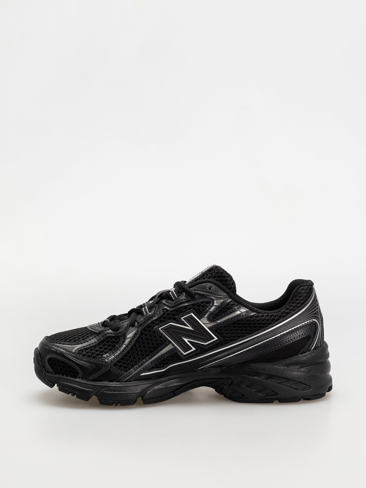 New Balance 740
